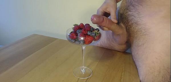  Berries and Cream, Cum on Food